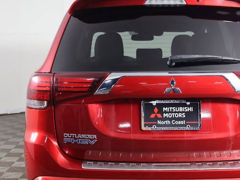 Used 2022 Mitsubishi Outlander GT image 15