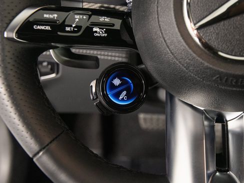 Used 2024 Mercedes-Benz AMG GT 63 S image 33