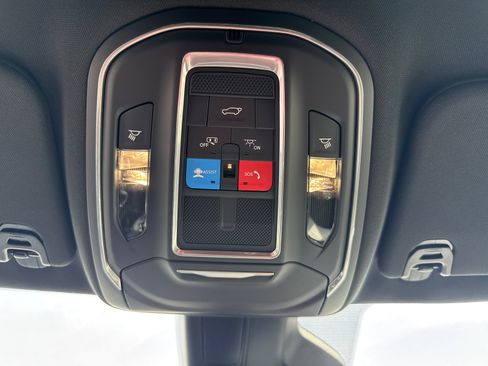 New 2026 Jeep Grand Wagoneer 4WD image 11