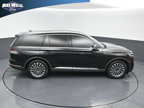 Used 2024 Lincoln Aviator Reserve w/ Equipment Group 201A RWD image 16
