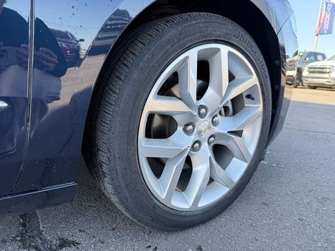 Used 2019 Chevrolet Impala Premier w/ Premier Convenience Package image 30