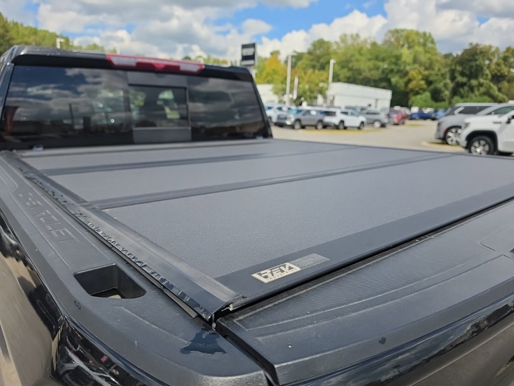 Used 2025 Chevrolet Silverado 1500 ZR2 AWD/4WD image 11