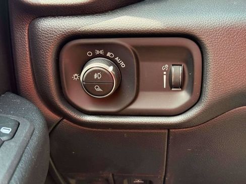 New 2026 RAM 2500 Tradesman AWD/4WD image 23