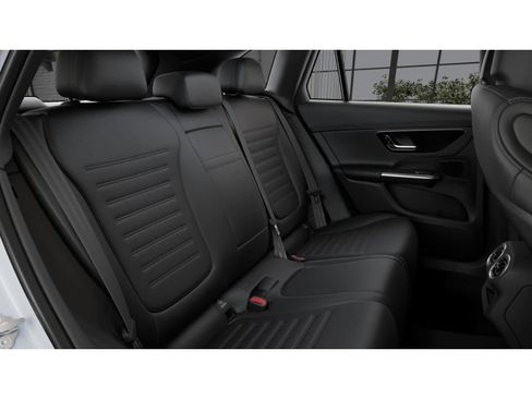 New 2026 Mercedes-Benz GLC 300 4MATIC image 4