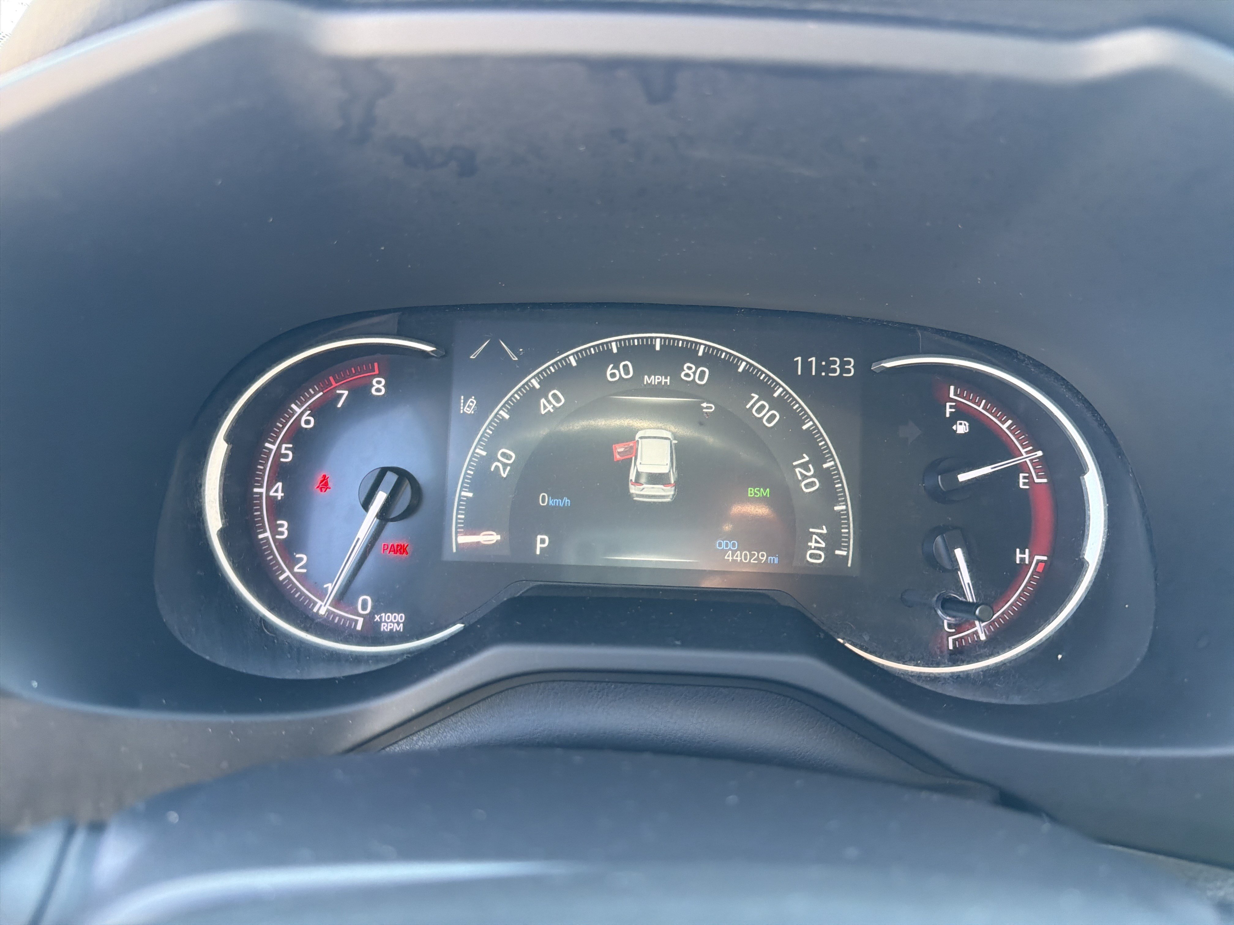 Used 2025 Toyota RAV4 XLE FWD image 25