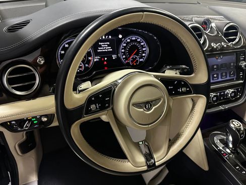 Used 2019 Bentley Bentayga V8 Sport Utility 4D image 11