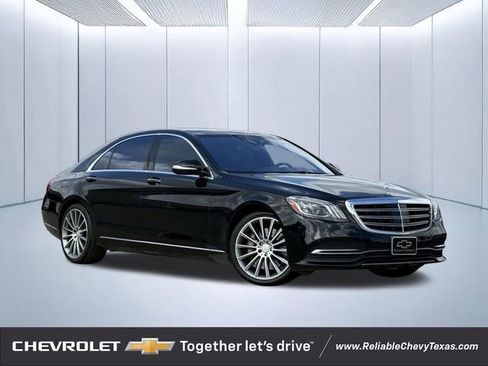 Used 2018 Mercedes-Benz S 560 Sedan image 1