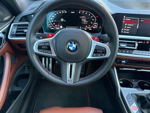 Used 2022 BMW M4 Coupe image 18