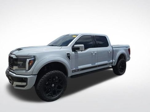 Used 2025 Ford F150 Lariat w/ Equipment Group 502A High AWD/4WD image 5