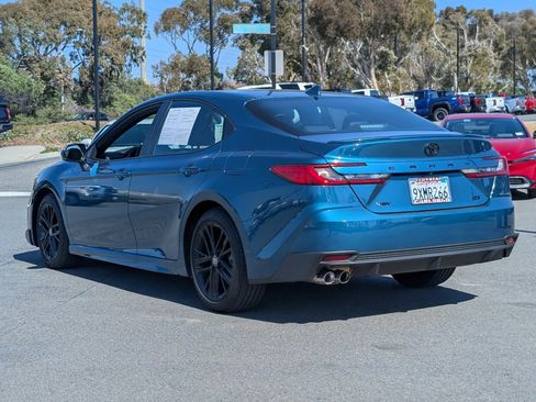 Used 2026 Toyota Camry SE w/ Convenience Package image 11