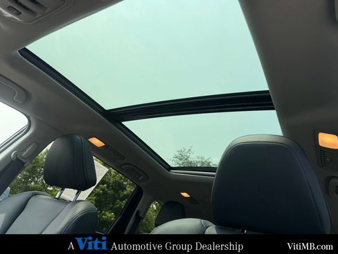 Used 2022 Subaru Ascent Touring AWD/4WD image 19