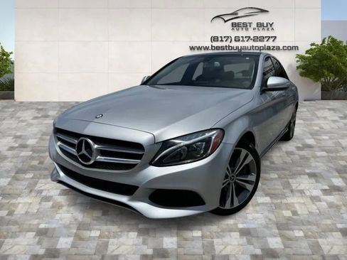 Used 2015 Mercedes-Benz C 300 4MATIC Sedan image 3