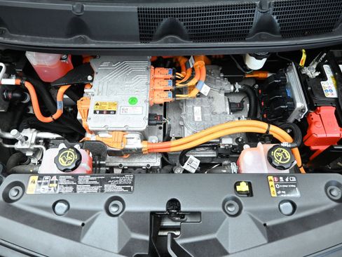Used 2020 Chevrolet Bolt LT FWD image 27
