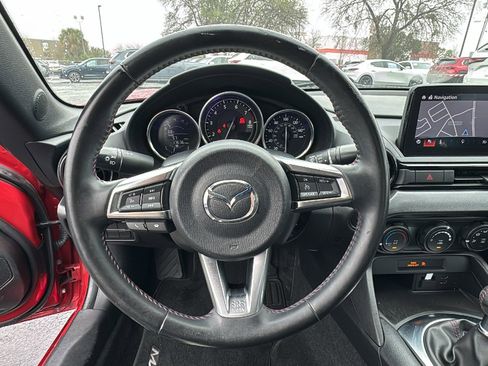 Used 2019 MAZDA MX-5 Miata Sport image 24