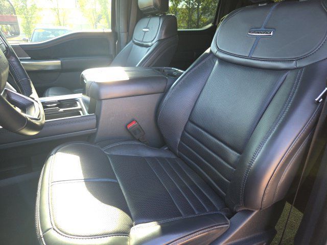 Used 2025 Ford F250 Platinum AWD/4WD image 5