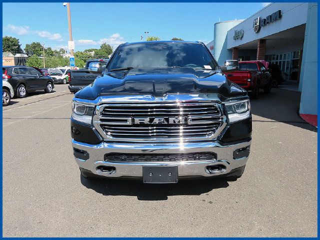 Used 2023 RAM 1500 Laramie AWD/4WD image 3