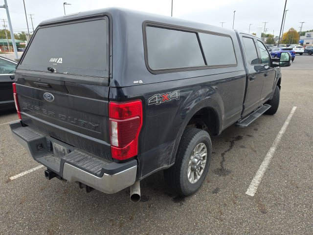 Used 2022 Ford F250 XLT AWD/4WD image 3