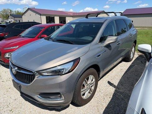 Used 2019 Buick Enclave Essence image 1