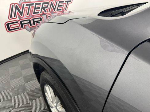 Used 2020 Nissan Rogue SV image 24