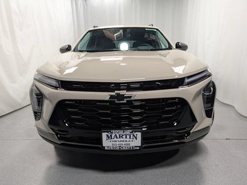 New 2026 Chevrolet Trax ACTIV w/ Sunroof Package FWD image 8