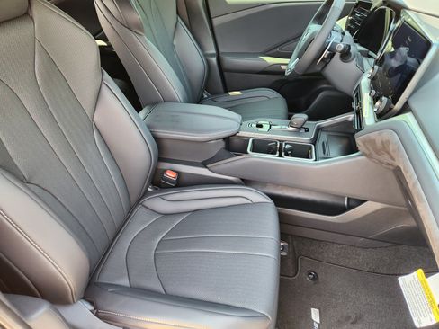 New 2026 Lexus TX 500h AWD image 9