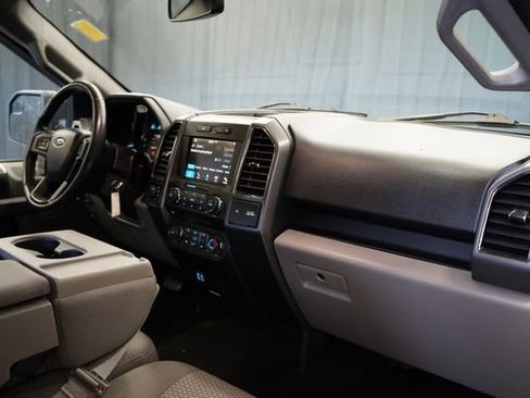 Used 2018 Ford F150 XLT w/ Equipment Group 302A Luxury AWD/4WD image 53