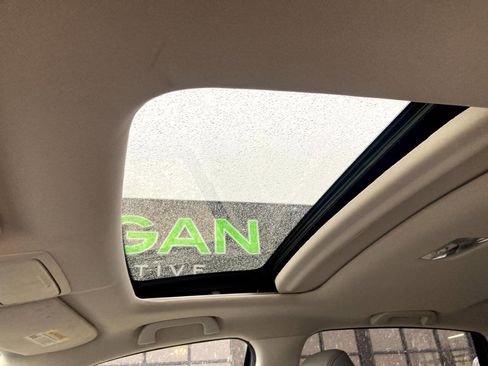 Used 2016 Honda CR-V Touring image 20