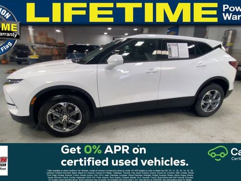 Used 2025 Chevrolet Blazer LT FWD image 5