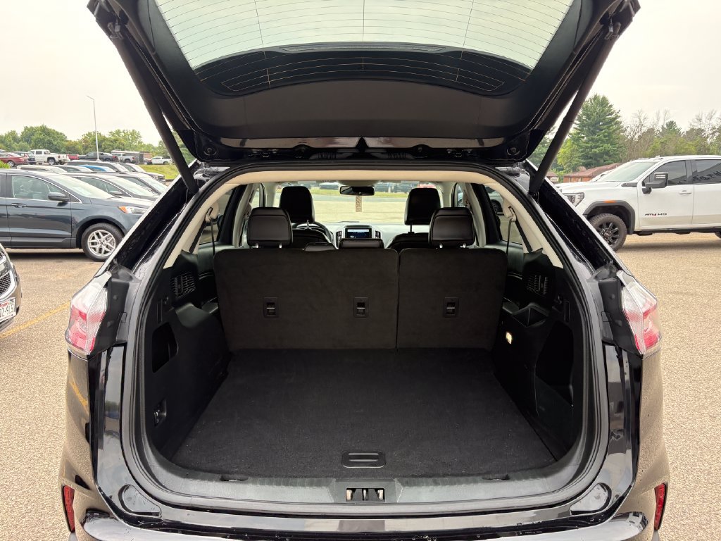Used 2024 Ford Edge SEL w/ Convenience Package AWD/4WD image 9