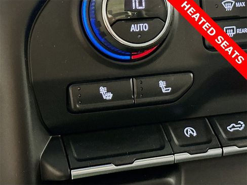 Used 2020 Chevrolet Silverado 1500 RST image 21