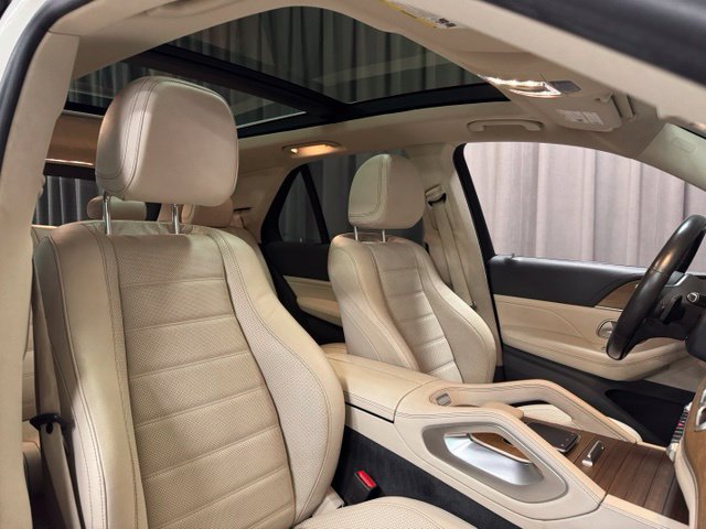 Used 2020 Mercedes-Benz GLE 350 4MATIC image 10