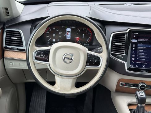 Used 2017 Volvo XC90 T6 Inscription w/ Convenience Package AWD/4WD image 26
