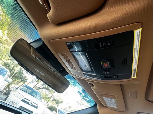 Certified 2023 Lexus ES 350 w/ Premium Package image 30