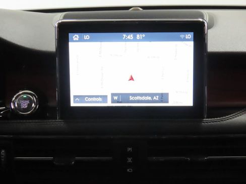 Used 2022 Lincoln Corsair Reserve FWD image 12