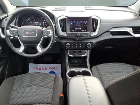 Used 2024 GMC Terrain SLE image 26