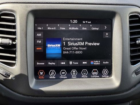 Used 2019 Jeep Compass Trailhawk AWD/4WD image 4