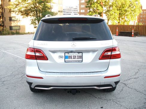 Used 2015 Mercedes-Benz ML 350 4MATIC image 9