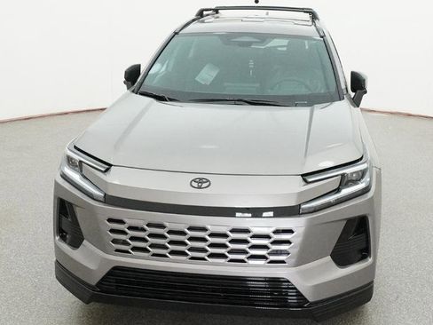 Used 2026 Toyota RAV4 SE FWD image 2