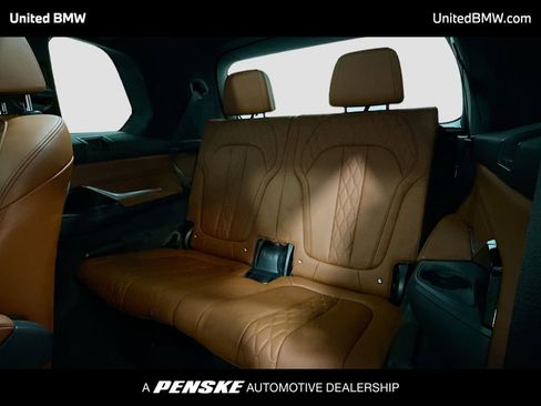 Certified 2025 BMW X7 M60i image 14