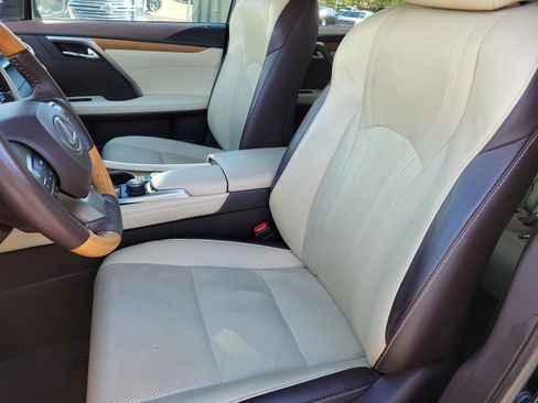 Used 2018 Lexus RX 350 FWD image 4