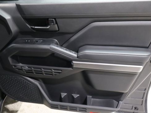 New 2026 Toyota Tacoma SR5 image 14