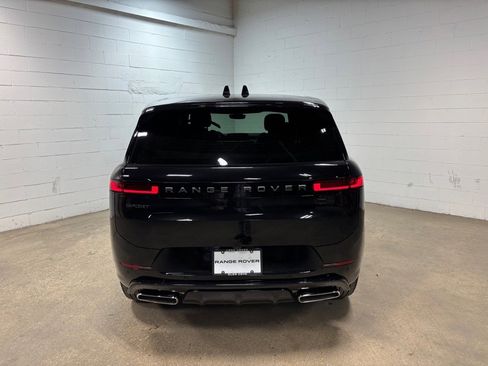 New 2025 Land Rover Range Rover Sport Dynamic SE image 8