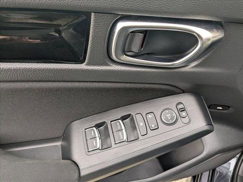 Used 2023 Honda Civic EX image 10