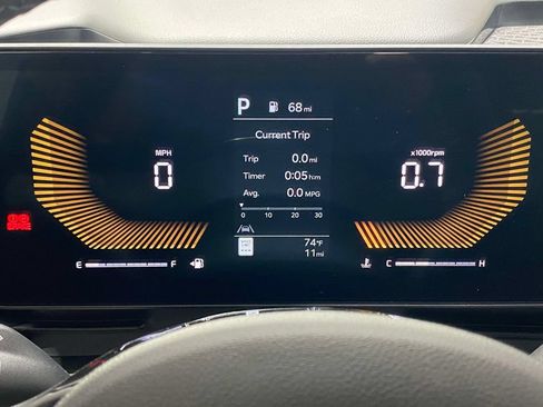 New 2026 Kia Carnival FWD image 25