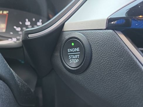 Used 2022 Ford Escape SEL image 22