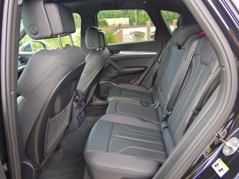 Used 2025 Audi Q5 2.0T Premium AWD/4WD image 14