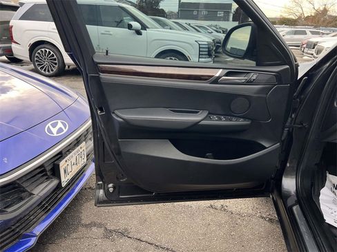 Used 2017 BMW X4 xDrive28i image 15