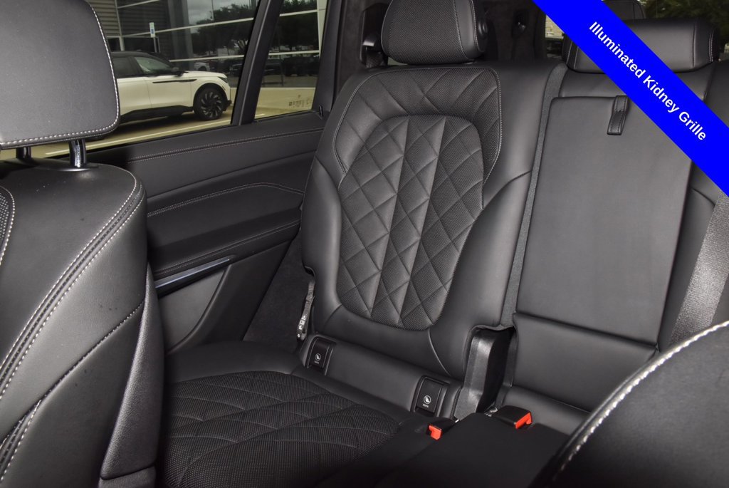Used 2024 BMW X7 xDrive40i w/ M Sport Package AWD/4WD image 20
