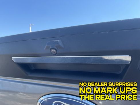 Used 2020 Ford F350 Lariat w/ Lariat Ultimate Package AWD/4WD image 4