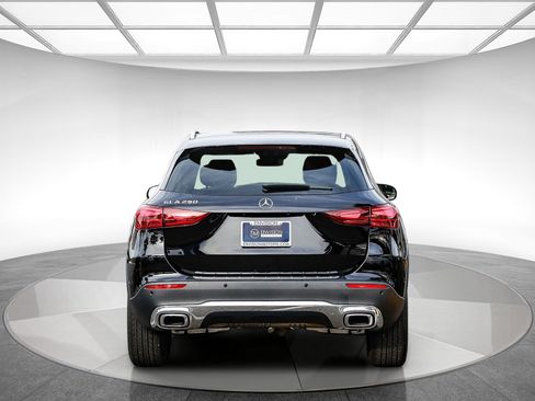 Certified 2025 Mercedes-Benz GLA 250 GLA 250 image 3